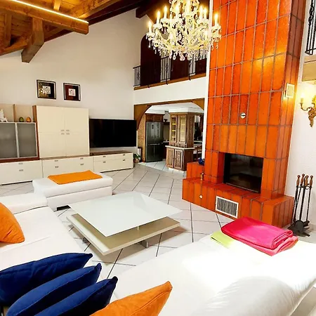 Luxurioese Romantica *