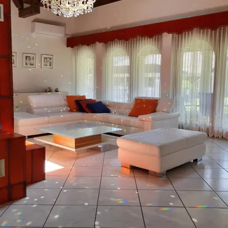 Villa Luxurioese Romantica